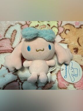 🆕 Sanrio Cinnamoroll Poron Plush Keychain - Light Pink with Blue Bow